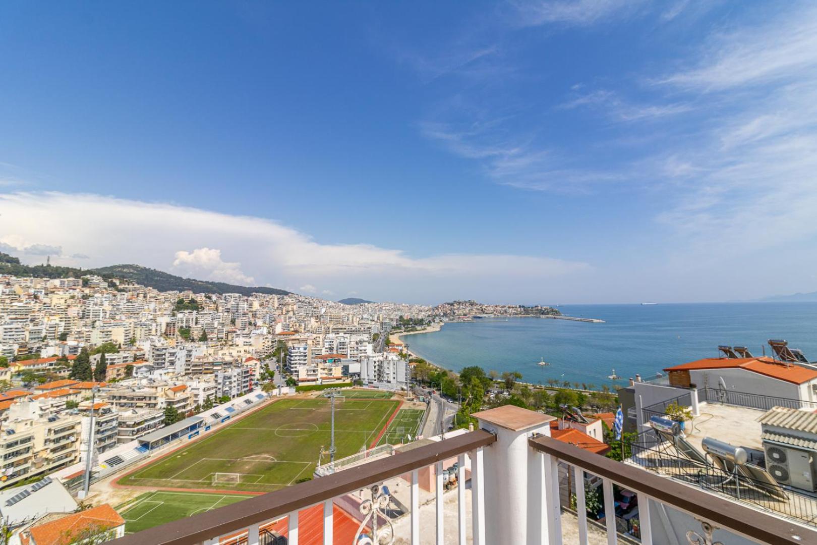 Апартаменты Finas Penthouse,Private Terrace,Great View,Mins From Sea Кавала Экстерьер фото